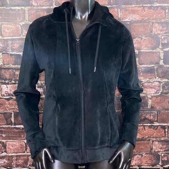 Time and Tru Jackets & Blazers - Time And Tru All Black Hoodie